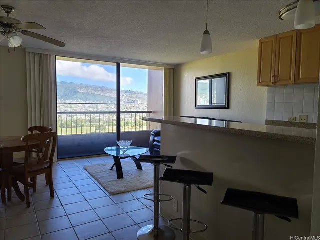 $2,795 | 320 Liliʻuokalani Avenue, Unit 2304, Honolulu, HI 96815