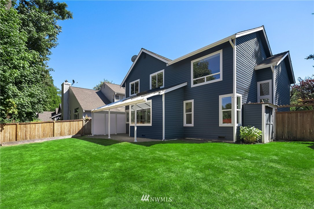 11818 Northeast 167th Street Bothell, WA 98011 - Photo 24 of 25 Gallery Image 24