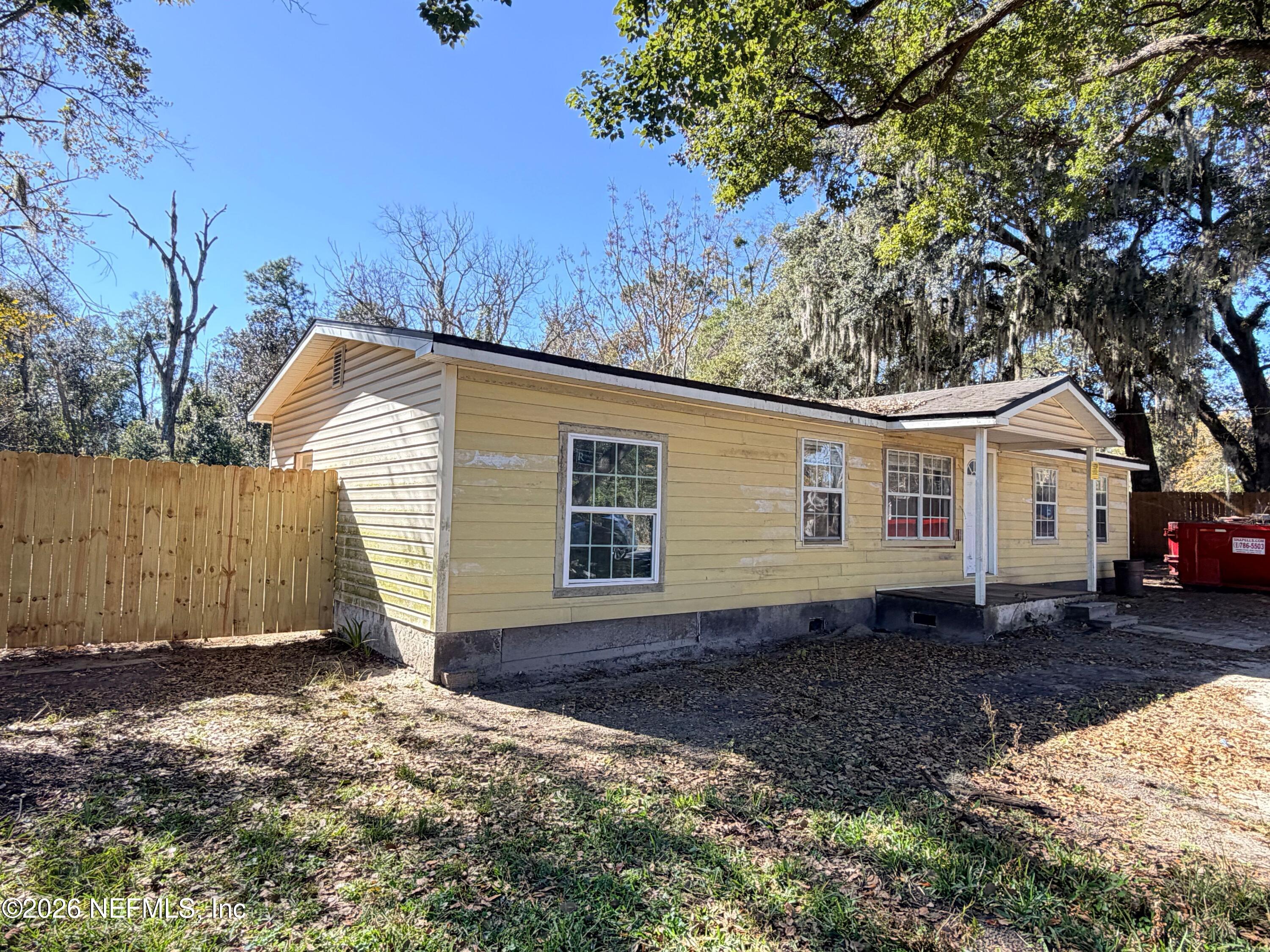 7752 Paschal Street Jacksonville, FL 32220 - Photo 3 of 15 IMG_9011