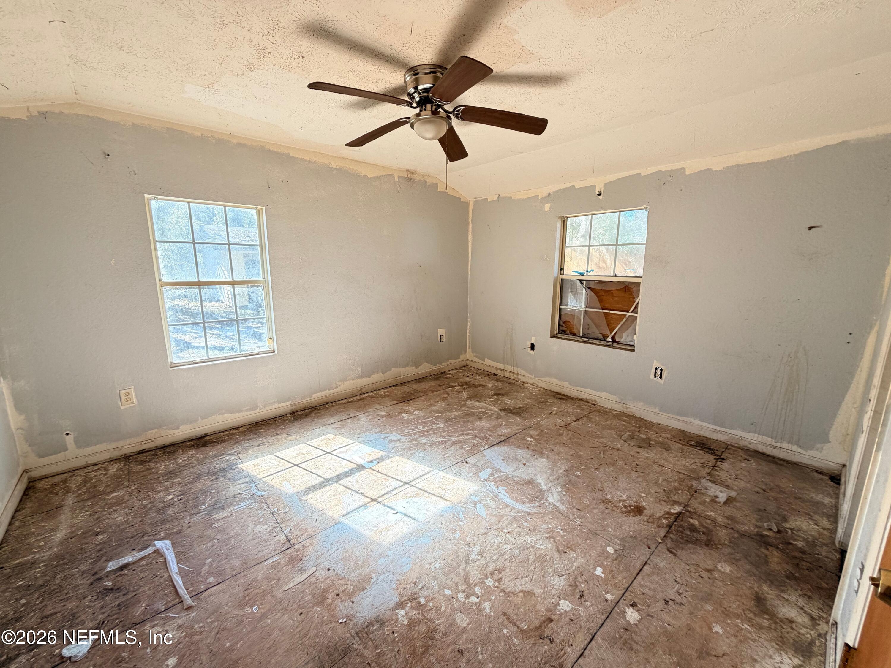 7752 Paschal Street Jacksonville, FL 32220 - Photo 5 of 15 IMG_9013