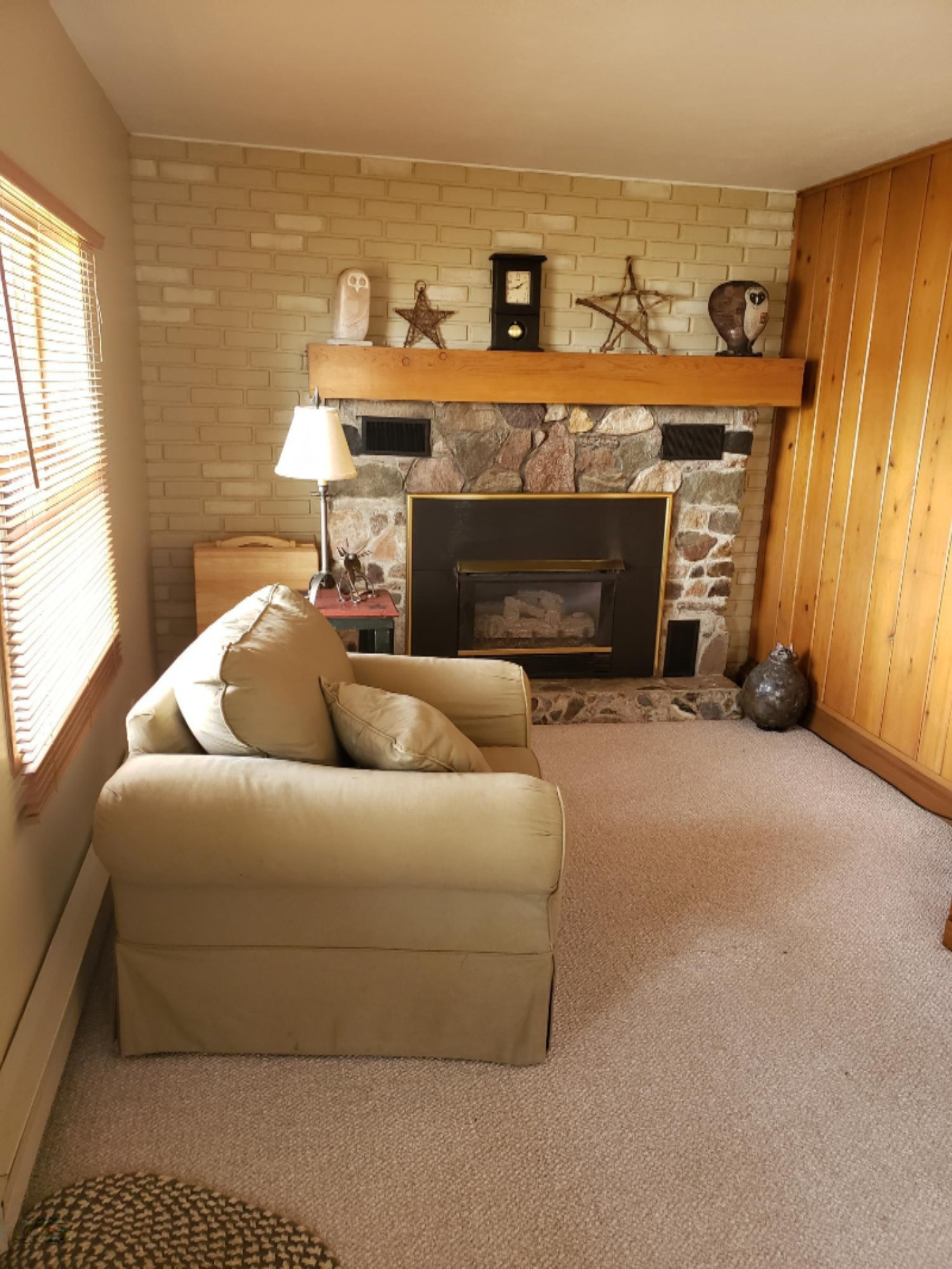 18847 Riverview Drive Three Rivers, MI 49093 - Photo 9 of 18 20190413_153658