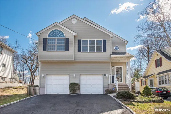 $679,900 | 34 Thomas Street, Caldwell, NJ 07006