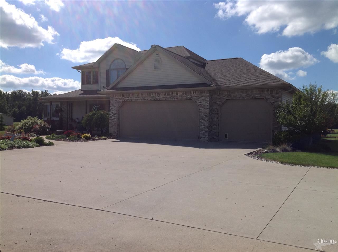 10726 Minnich Road Fort Wayne, IN 46816 - Photo 4 of 28