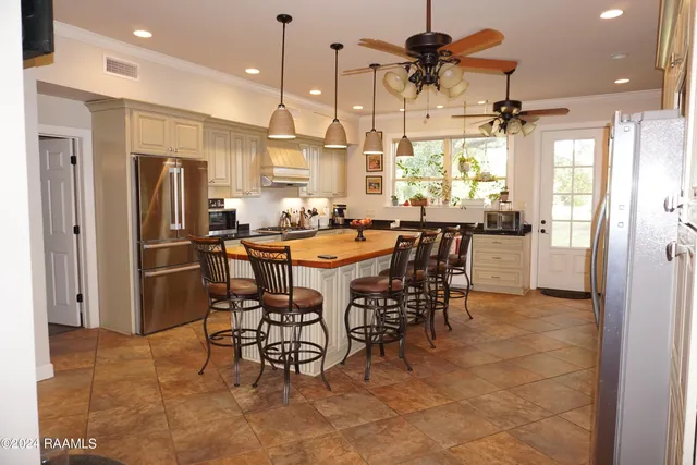 $412,000 | 7535 Highway 93, Arnaudville, LA 70512