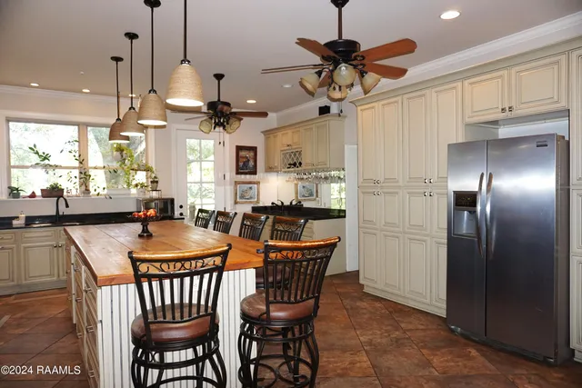 $412,000 | 7535 Highway 93, Arnaudville, LA 70512