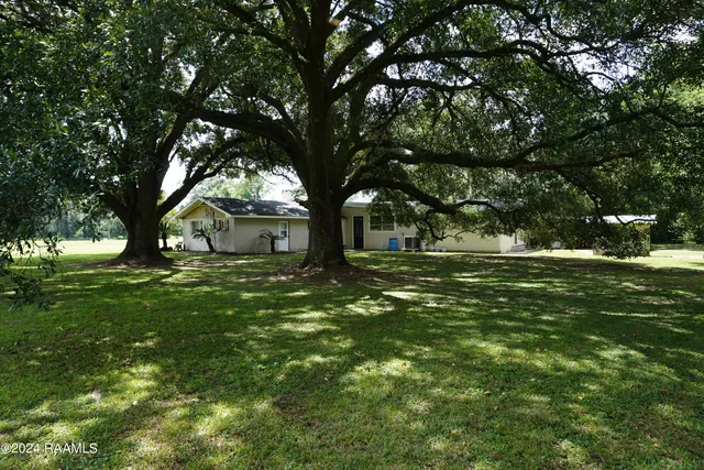 $412,000 | 7535 Highway 93, Arnaudville, LA 70512