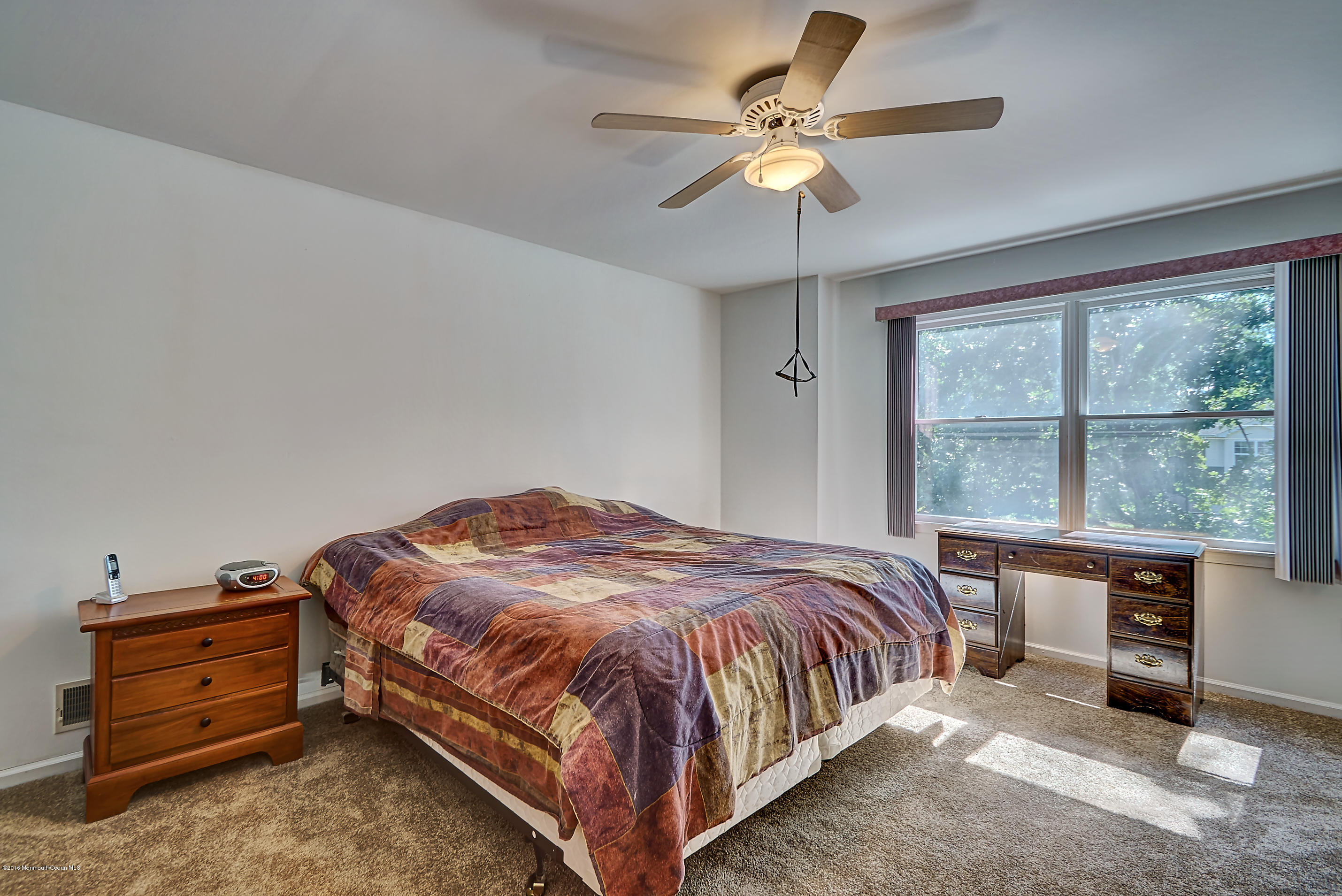 148 Gunwale Road Manahawkin, NJ 08050 - Photo 21 of 32 DSC04779_80_81_82_83Interior2