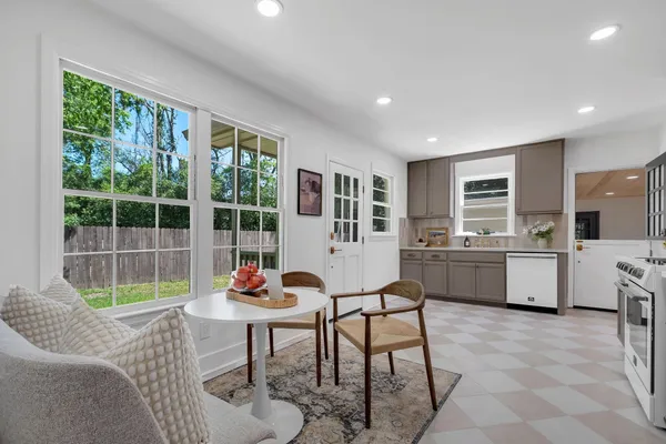 $499,900 | 642 East Georgia Street, Tallahassee, FL 32308