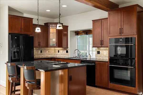 $599,999 | 18706 Shirley Lane, Grass Valley, CA 95949