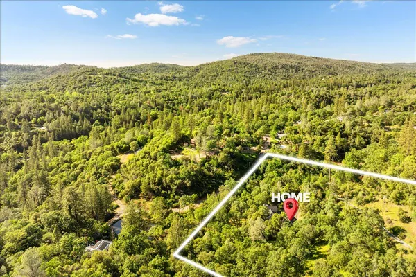 $599,999 | 18706 Shirley Lane, Grass Valley, CA 95949