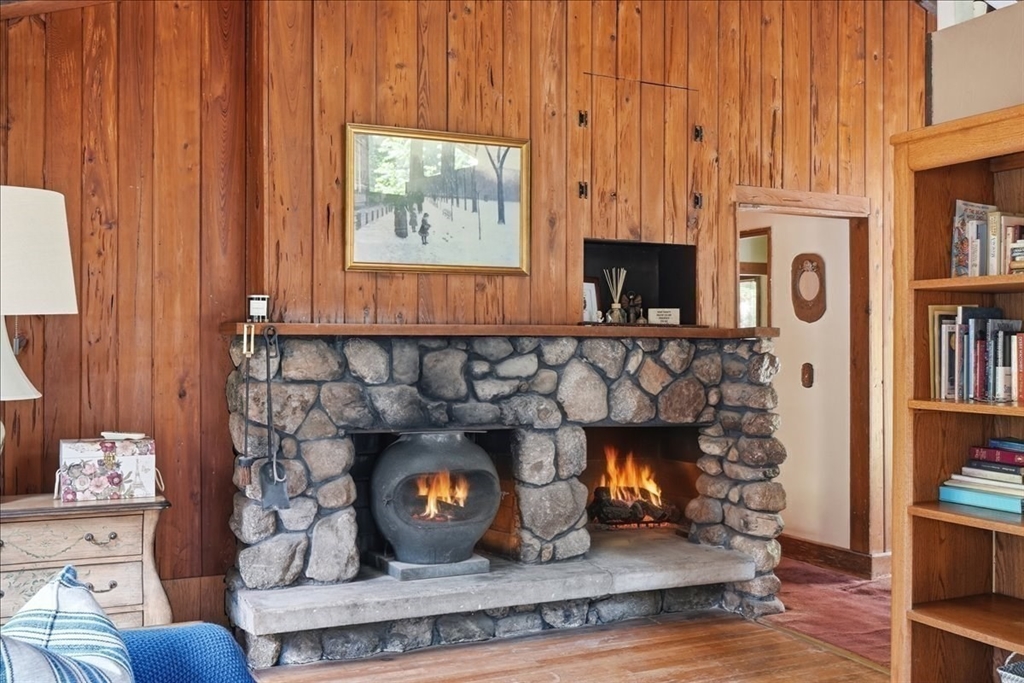 47 Old Oaken Bucket Road Norwell, MA 02061 - Photo 11 of 18