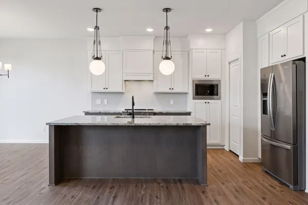 $509,900 | 832 Forest Edge Drive, Jordan, MN 55352