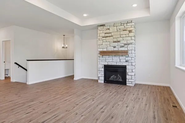 $509,900 | 832 Forest Edge Drive, Jordan, MN 55352