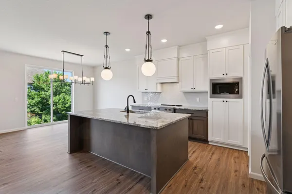 $509,900 | 832 Forest Edge Drive, Jordan, MN 55352