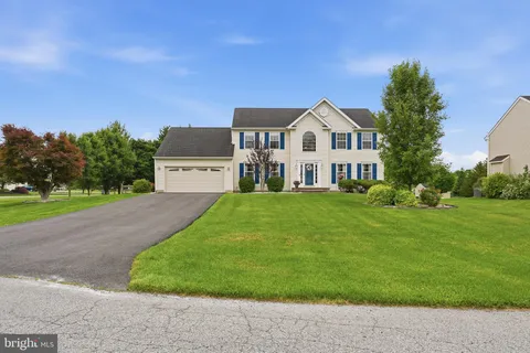 $629,900 | 57 Eaton Place, Bear, DE 19701
