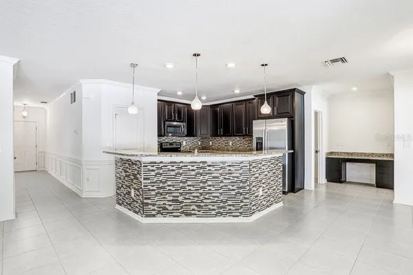 $2,950 | 6431 Bradford Hill Court, Wesley Chapel, FL 33545