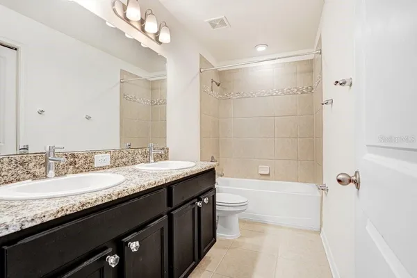 $2,950 | 6431 Bradford Hill Court, Wesley Chapel, FL 33545