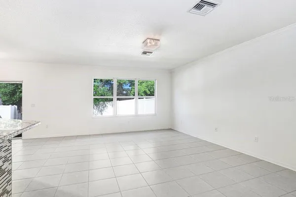 $2,950 | 6431 Bradford Hill Court, Wesley Chapel, FL 33545