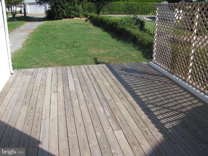 6804 Dunhill Road Dundalk, MD 21222 - Photo 9 of 30 Deck - View from