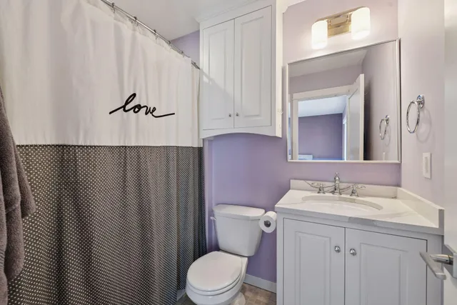 $2,295,000 | 633 Park Street East, Wayzata, MN 55391