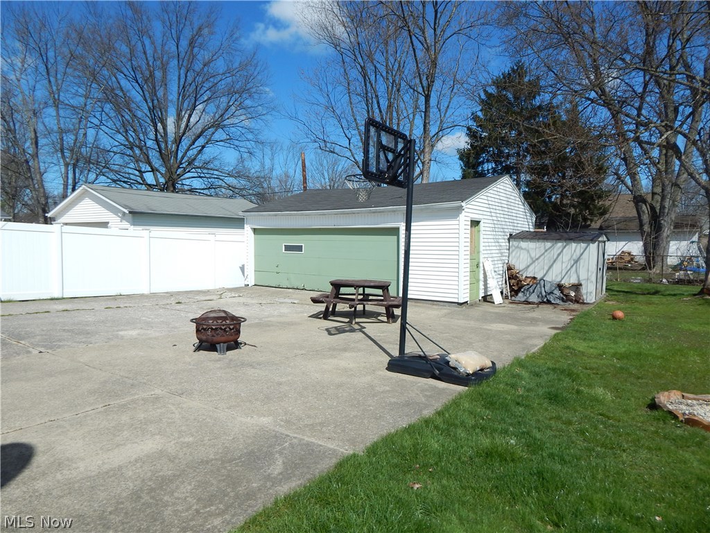 528 Metcalf Road Elyria, OH 44035 - Photo 13 of 13 Gallery Image 13