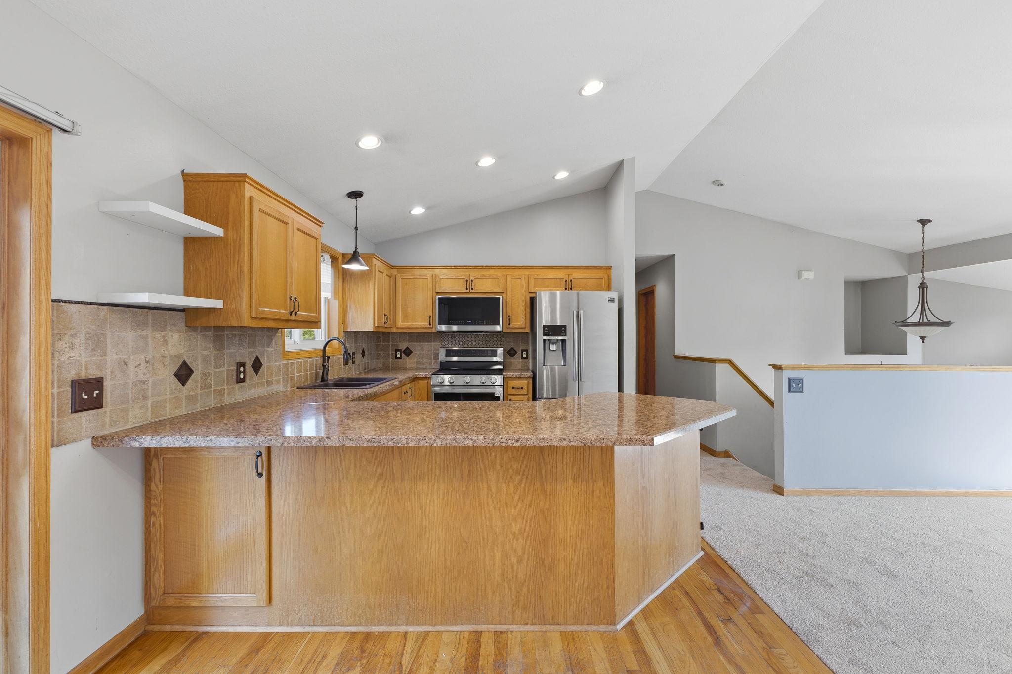 20595 Camden Path Farmington, MN 55024 - Photo 7 of 32