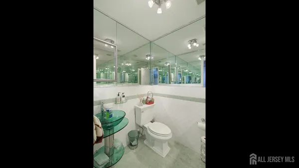 $950,000 | 142 Monmouth Road, Monroe Township, NJ 08831