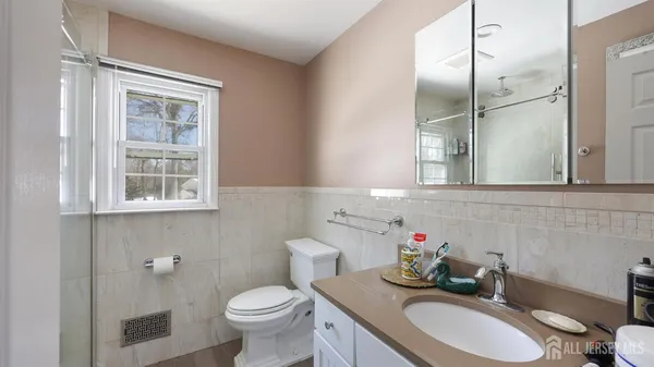$950,000 | 142 Monmouth Road, Monroe Township, NJ 08831