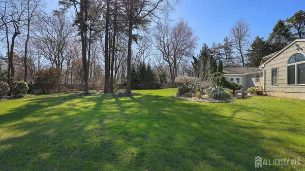 $950,000 | 142 Monmouth Road, Monroe Township, NJ 08831