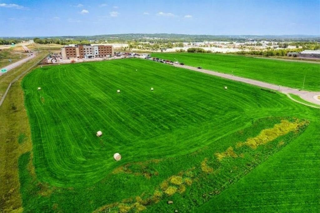 6.8-ac 6.8-ac Gateway Baraboo, WI 53913 - Photo 4 of 14