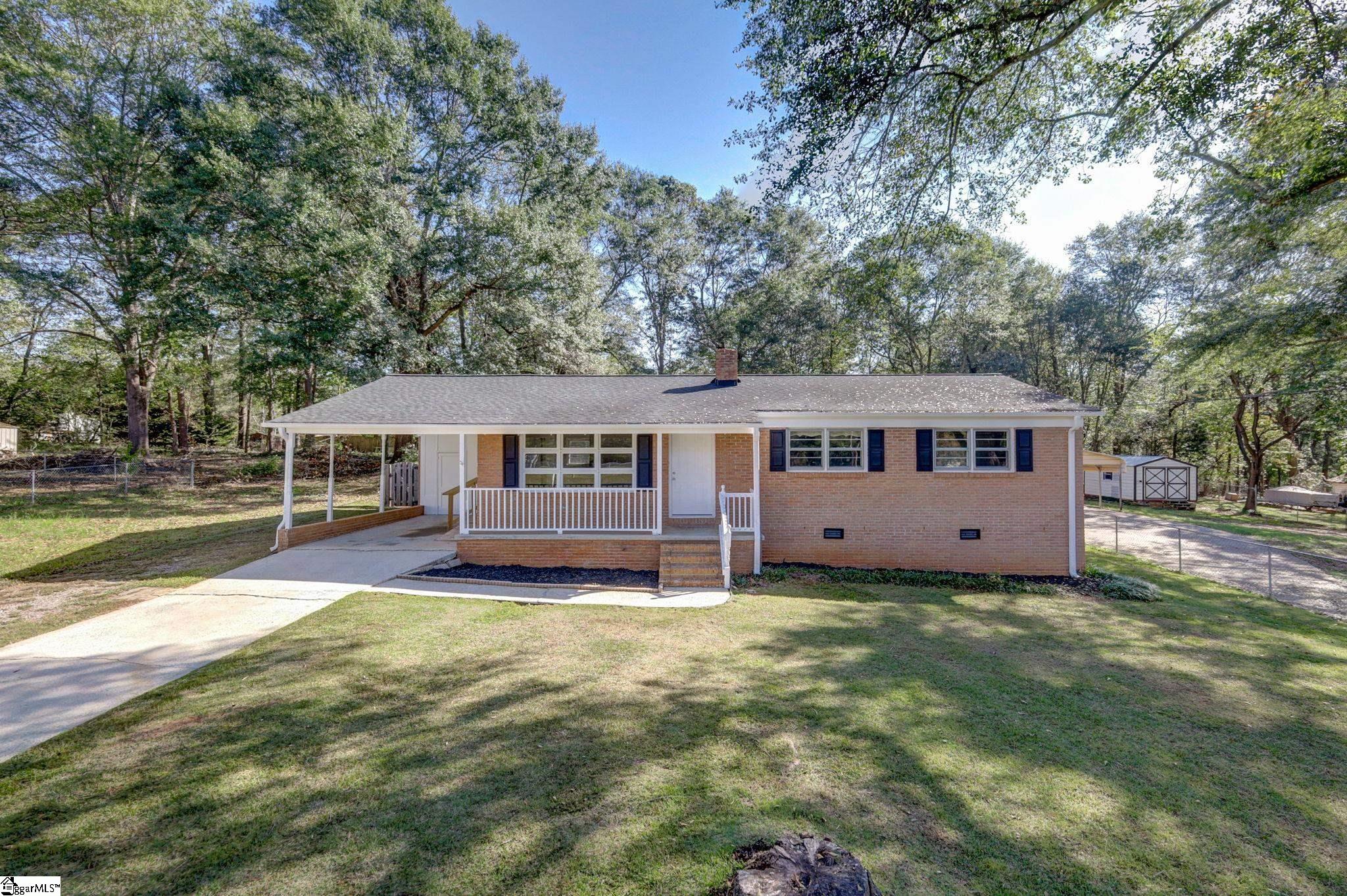 123 Taylors Road Taylors, SC 29687 - Photo 4 of 36 Gallery Image 4