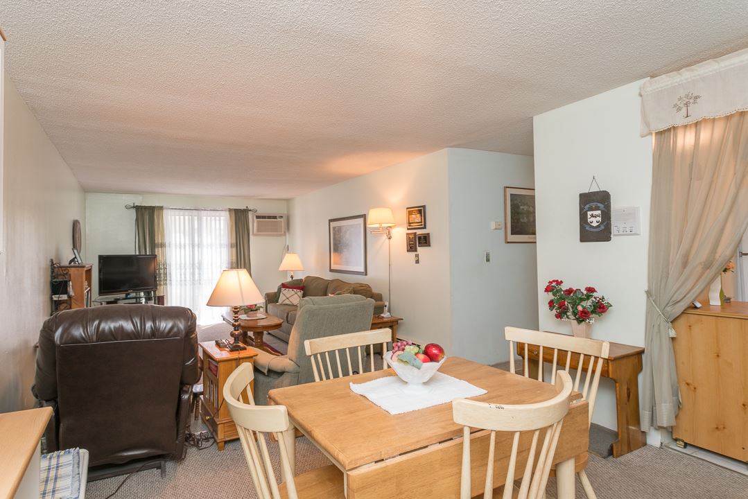 130 Mammoth Road, Unit 14 Hooksett, NH 03106 - Photo 8 of 20