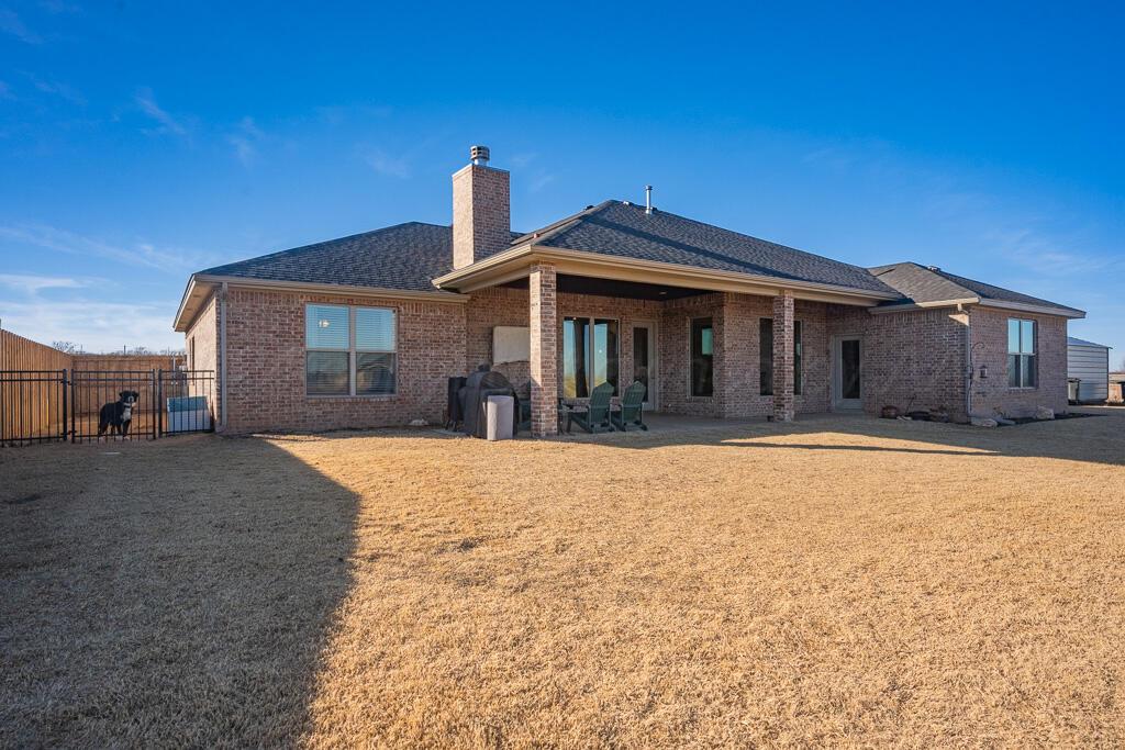 2100 Brekenridge Road Amarillo, TX 79124 - Photo 34 of 46 backyard 1