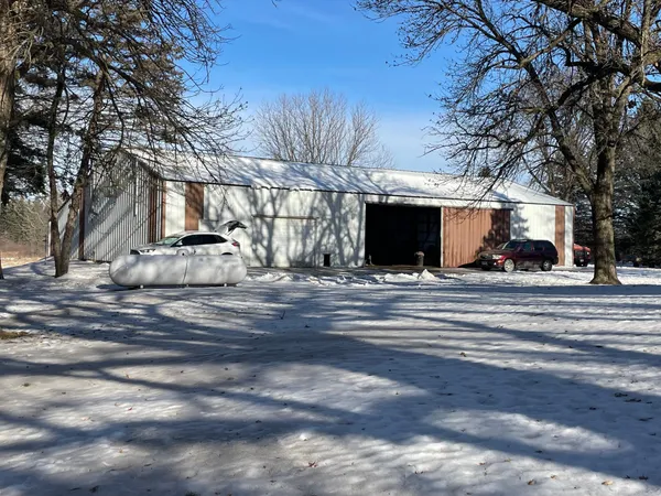$449,000 | 15592 720th Avenue, Albert Lea, MN 56007