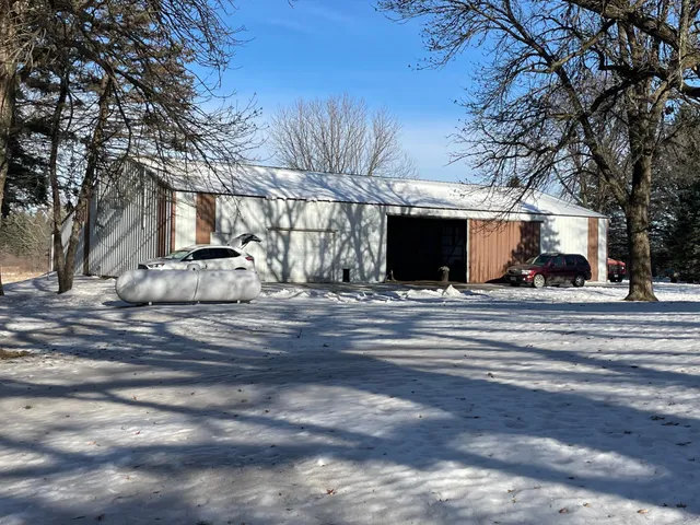 $775,000 | 15592 720th Avenue, Albert Lea, MN 56007