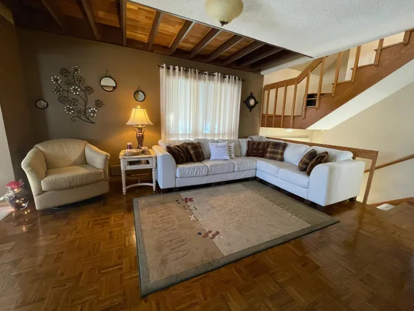 $449,000 | 15592 720th Avenue, Albert Lea, MN 56007