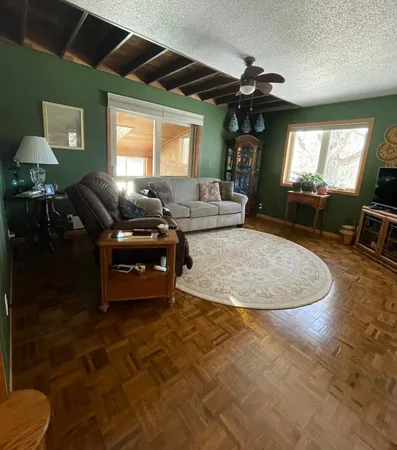 $449,000 | 15592 720th Avenue, Albert Lea, MN 56007