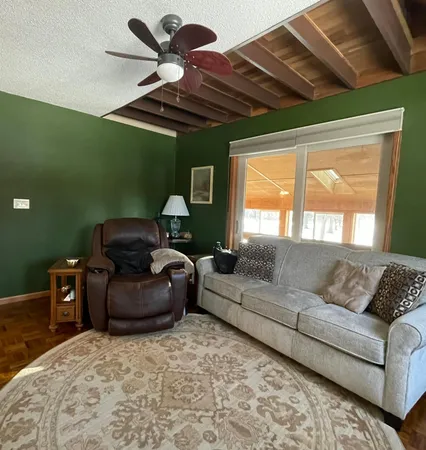 $449,000 | 15592 720th Avenue, Albert Lea, MN 56007