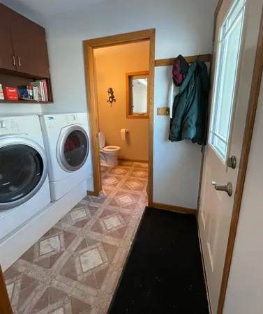 $449,000 | 15592 720th Avenue, Albert Lea, MN 56007