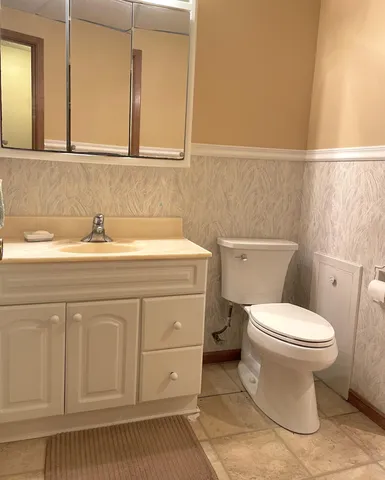 $775,000 | 15592 720th Avenue, Albert Lea, MN 56007