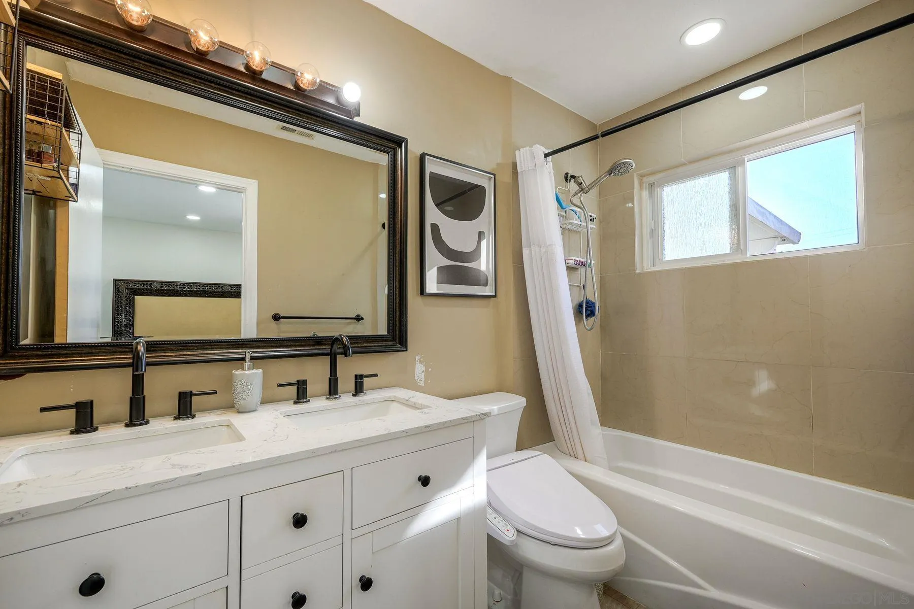 14523 Saco Street Poway, CA 92064 - Photo 4 of 24