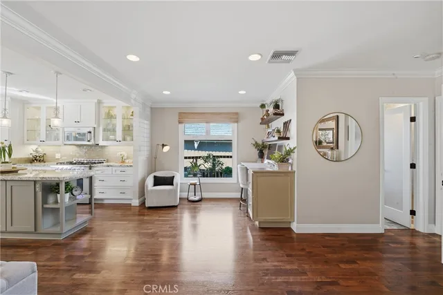 $2,198,000 | 5220 East El Roble Street, Long Beach, CA 90815