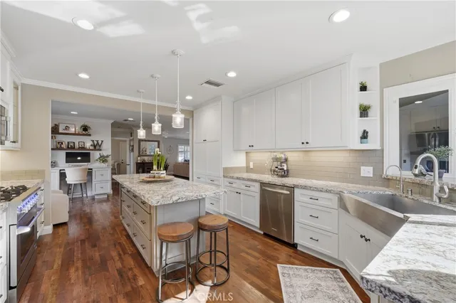 $2,198,000 | 5220 East El Roble Street, Long Beach, CA 90815