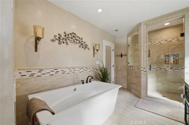 $2,198,000 | 5220 East El Roble Street, Long Beach, CA 90815