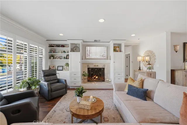 $2,198,000 | 5220 East El Roble Street, Long Beach, CA 90815
