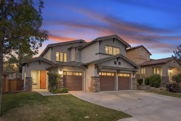 $1,229,000 | 2609 Saddleback Street, Chula Vista, CA 91914