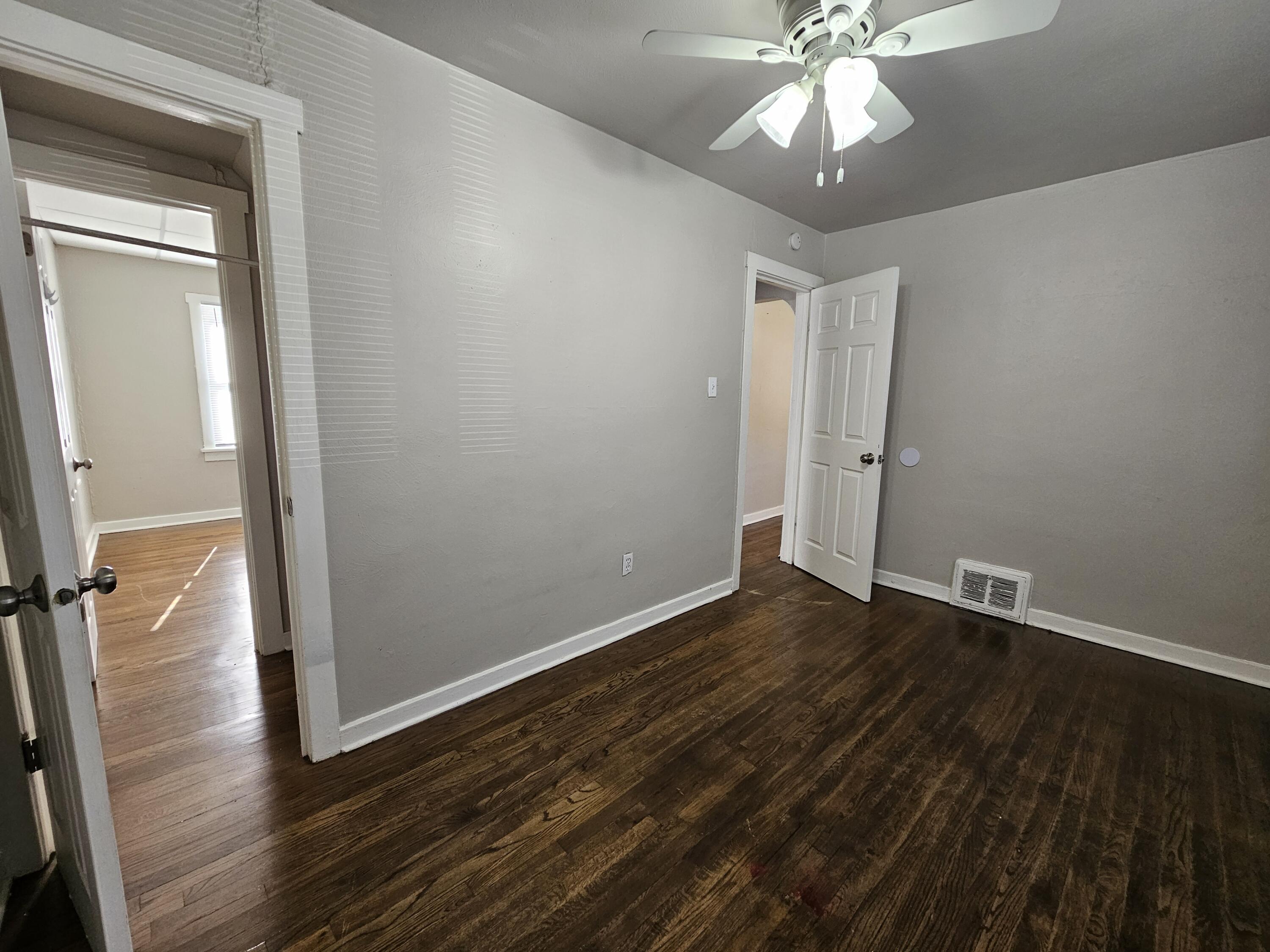 4227 Liverpool Road Lake Station, IN 46405 - Photo 10 of 14 3000x2250