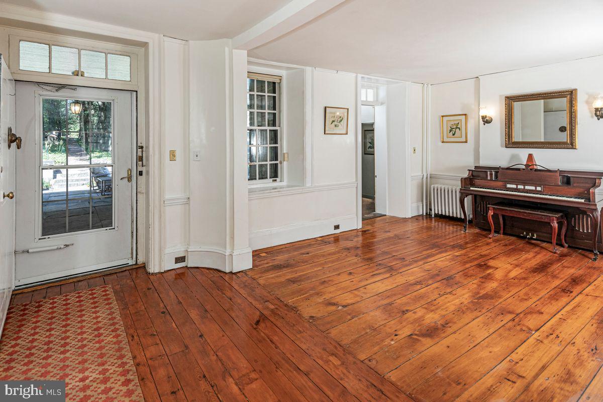 1 Carter Road Lawrence Township, NJ 08648 - Photo 5 of 46