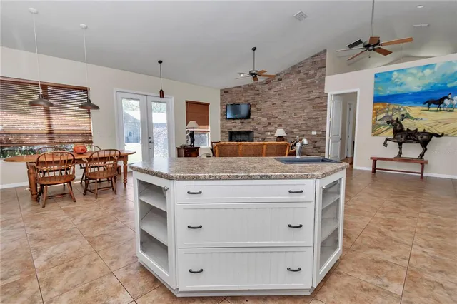 a view of a garden with a tree