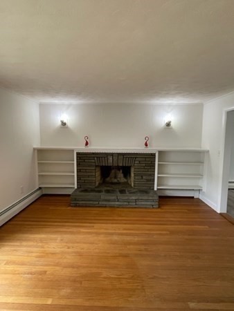 5 Kitchener Road Sterling, MA 01564 - Photo 7 of 29 a view of a garage